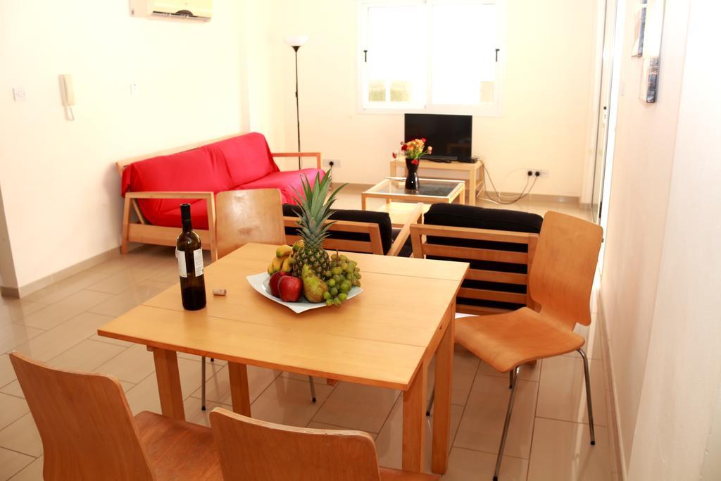 Photothea Apartments 프로타라스 외부 사진